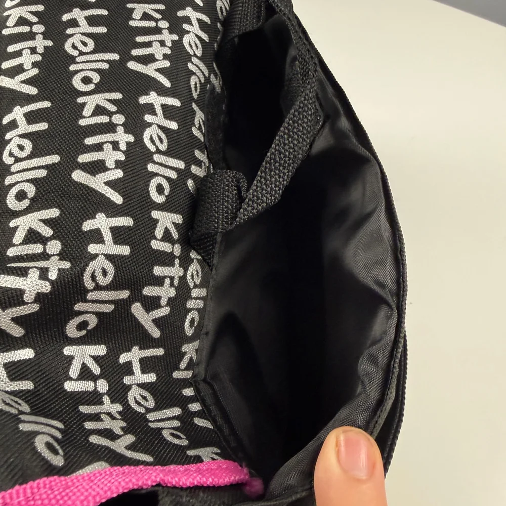 Sanrio official Hello Kitty Messenger Bag Black Pink - Picture 13 of 13